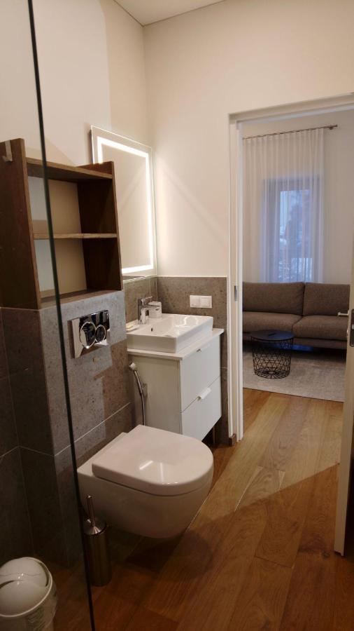 Zalio Kalno Apartamentai Kaunas Buitenkant foto
